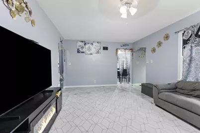 3342 S 26th St, Milwaukee, WI 53215 - Photo 8