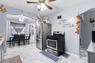 3342 S 26th St, Milwaukee, WI 53215 - Photo 10