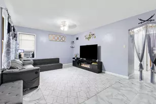 3342 S 26th St, Milwaukee, WI 53215 - Photo 6