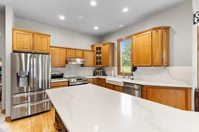 S91W31504  Grace Trl, Mukwonago, WI 53149 - Photo 14