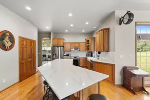 S91W31504 Grace Trail, Mukwonago, WI 53149 - Photo 16
