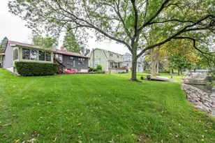 21349 121st St, Bristol, WI 53104 - Photo 32