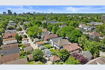 3932 N Maryland Ave #3934, Shorewood, WI 53211 - Photo 12