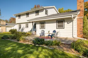 1135 Wisteria Ln, Waukesha, WI 53189 - Photo 32