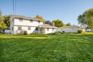 1135 Wisteria Ln, Waukesha, WI 53189 - Photo 34