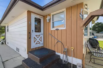 3688 E Klieforth Ave, Cudahy, WI 53110 - Photo 26