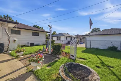 3688 E Klieforth Ave, Cudahy, WI 53110 - Photo 24