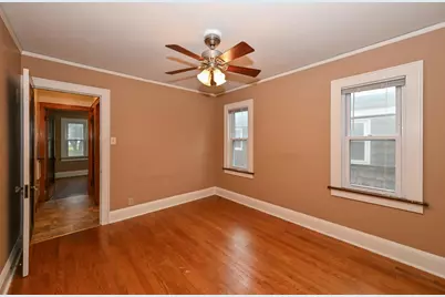 2047 S 86th St, West Allis, WI 53227 - Photo 28