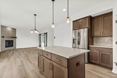 N174W20660  Laurel Springs Cir, Jackson, WI 53037 - Photo 6