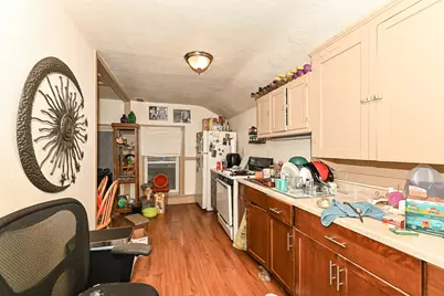 402  Wisconsin Ave #404-406, 716 Maple Ave, Waukesha, WI 53186 - Photo 6