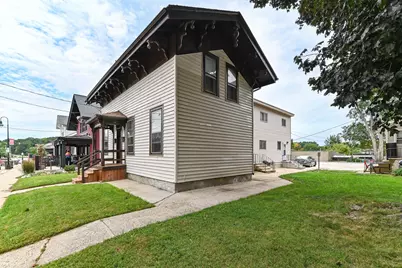 402  Wisconsin Ave #404-406, 716 Maple Ave, Waukesha, WI 53186 - Photo 54