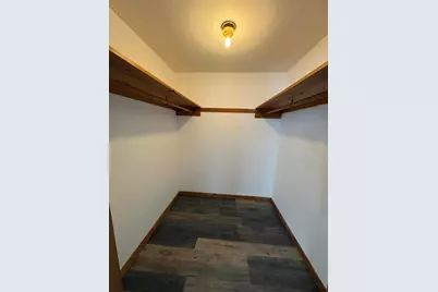 1017 E Pearson St, Milwaukee, WI 53202 - Photo 12