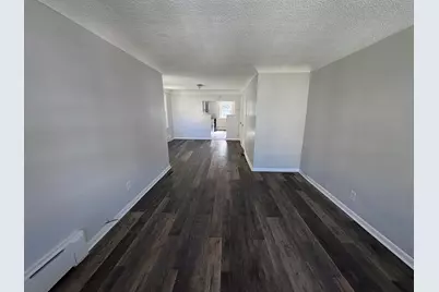 1017 E Pearson St, Milwaukee, WI 53202 - Photo 2