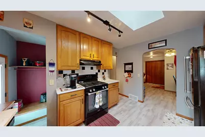 3020  26th St, La Crosse, WI 54601 - Photo 6