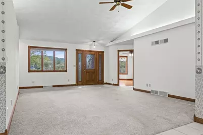 525  14th St, La Crescent, MN 55947 - Photo 36