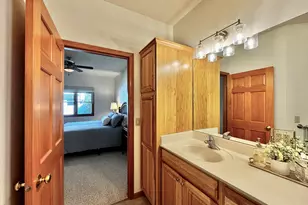 493 Sutherland Cir, Oconomowoc, WI 53066 - Photo 14