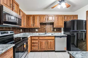7209 57th Ave, Kenosha, WI 53142 - Photo 12