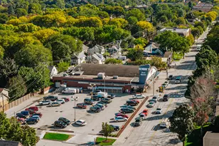 9220 Harding Blvd, Wauwatosa, WI 53226 - Photo 40