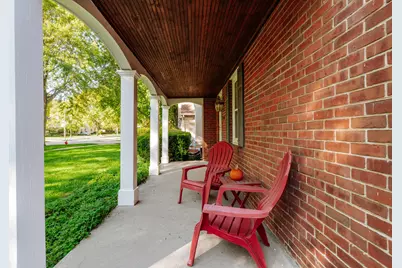 9220  Harding Blvd, Wauwatosa, WI 53226 - Photo 4