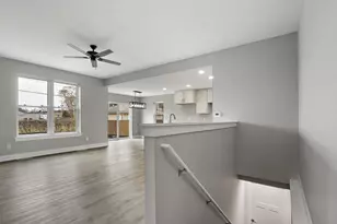 5704 55th St, Kenosha, WI 53140 - Photo 6