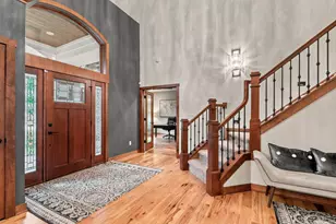 11542 N Creekside Ct, Mequon, WI 53092 - Photo 4
