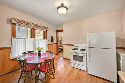 3614 W Rogers St, Milwaukee, WI 53215 - Photo 12