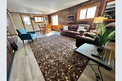 2021 N 20th St, Sheboygan, WI 53081 - Photo 4