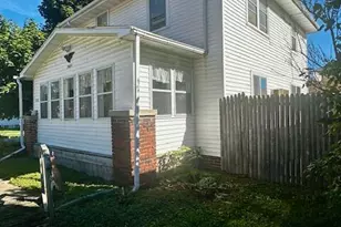 2021 N 20th St, Sheboygan, WI 53081 - Photo 2