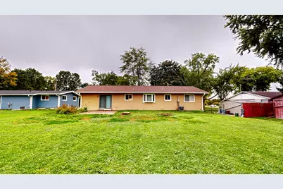 521 W Ryder St, Jefferson, WI 53549 - Photo 6