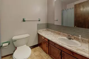 521 W Ryder St, Jefferson, WI 53549 - Photo 34