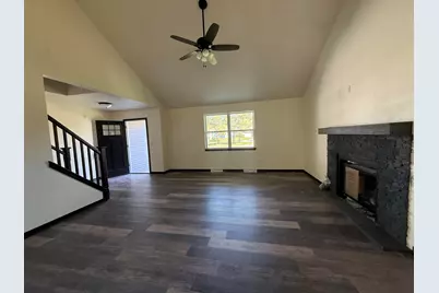 2308  Finch Ct, Waukesha, WI 53189 - Photo 12