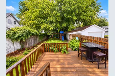 2063  Green St, Racine, WI 53402 - Photo 4
