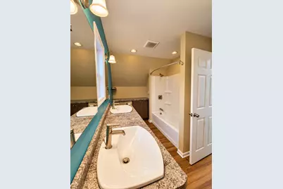 2063  Green St, Racine, WI 53402 - Photo 22