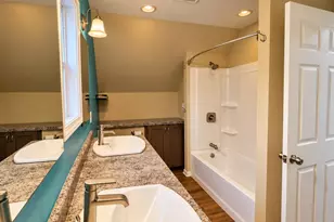 2063 Green St, Racine, WI 53402 - Photo 22