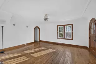 1510 Augusta St, Racine, WI 53402 - Photo 4