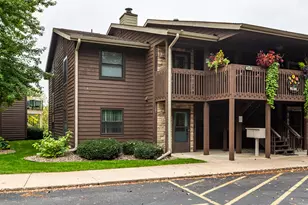 1351 Lauderdale Pl, Onalaska, WI 54650 - Photo 1