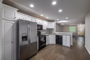 1351 Lauderdale Pl, Onalaska, WI 54650 - Photo 6