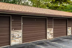 1351 Lauderdale Pl, Onalaska, WI 54650 - Photo 4