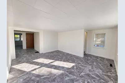 1437  Park Ave, Racine, WI 53403 - Photo 8