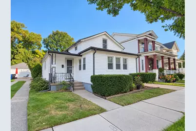 1437  Park Ave, Racine, WI 53403 - Photo 2