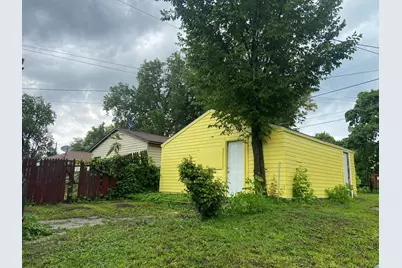 4702 N 31st St, Milwaukee, WI 53209 - Photo 14