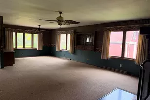 1780 Margaret Ct, Jackson, WI 53037 - Photo 8