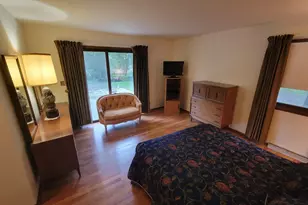 21825 Oakmont Ln, Brookfield, WI 53045 - Photo 10