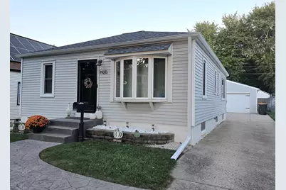 1920 S 97th St, West Allis, WI 53227 - Photo 2