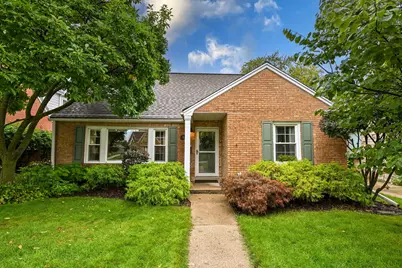 2425 N 81st St, Wauwatosa, WI 53213 - Photo 1