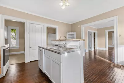 1105  57th St, Kenosha, WI 53140 - Photo 14