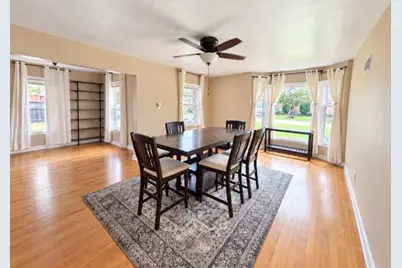 700  Kingston Ave, Racine, WI 53402 - Photo 2