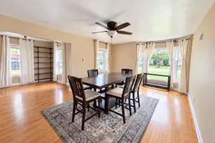 700 Kingston Ave, Racine, WI 53402 - Photo 2