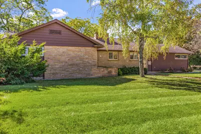 639  Erie Ave, Oostburg, WI 53070 - Photo 24