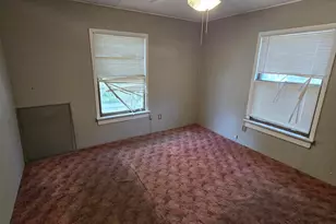 2833 S Wentworth Ave, Milwaukee, WI 53207 - Photo 8
